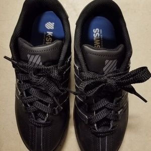 Kids K-Swiss Shoes Size 4